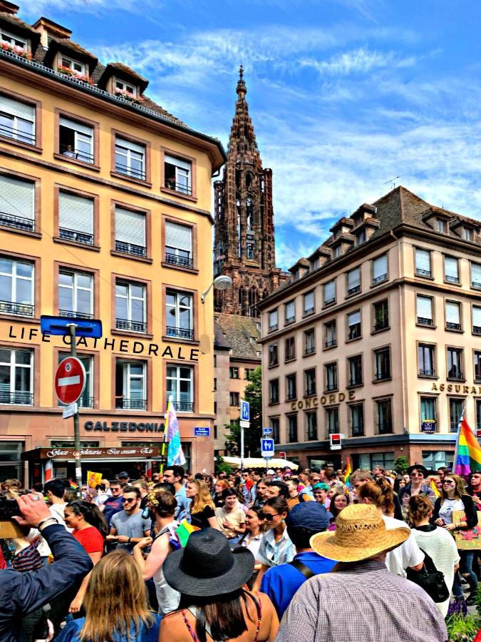 Life Cathedrale City-Center Place Gutenberg Strasbourg Exterior photo